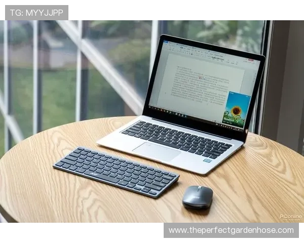 在B体育娱乐官网体验多平台同步操作，支持手机、平板和电脑多终端无缝切换，随时随地享受体育乐趣